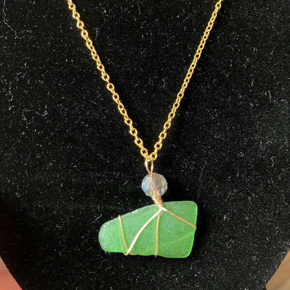 #44 handmade seaglass pendant